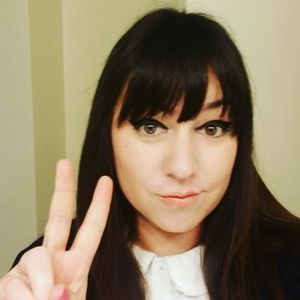 Meet your Posher, Alyssa